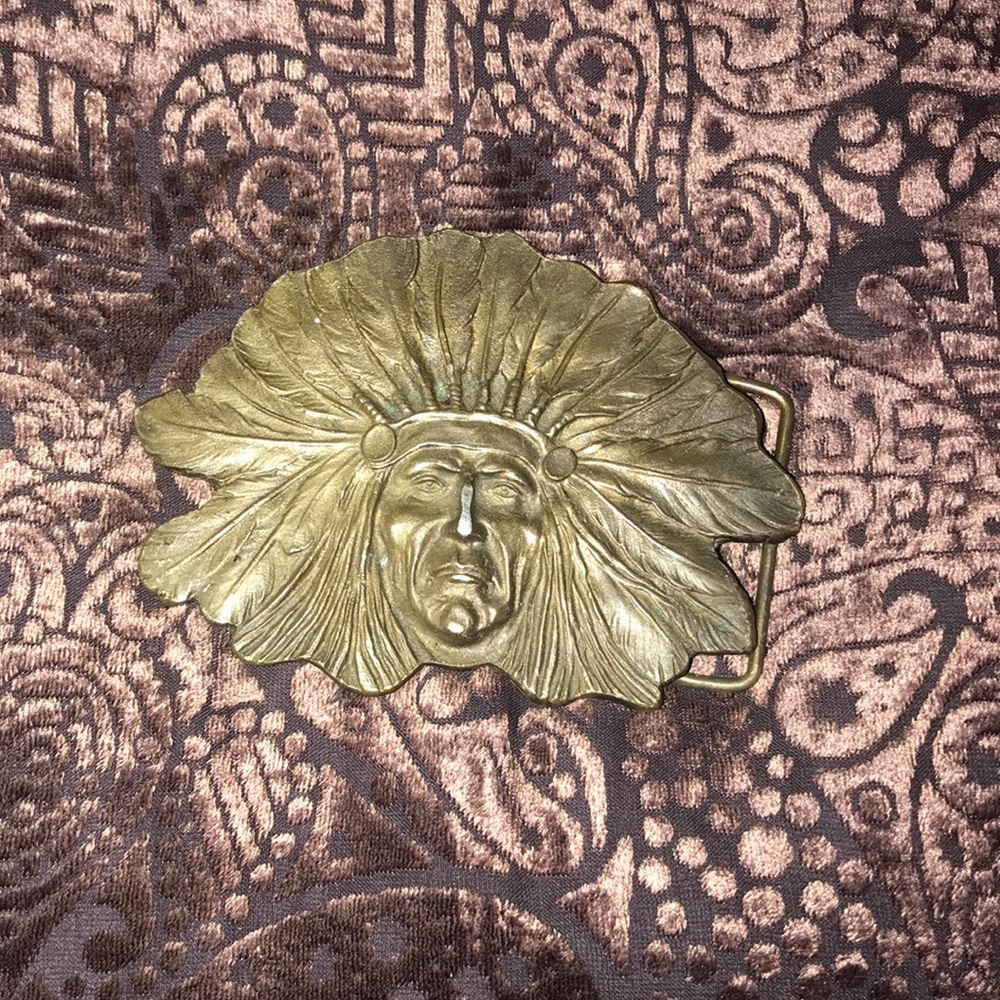 Belt buckle